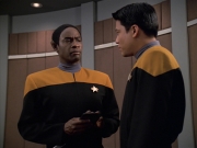 Filename=extant_StarTrek_VOY_7x04-Repression_1313.jpg
Filesize=137KiB
Dimensions=1200x900
Date added=Jan 13, 2020 extant_StarTrek_VOY_7x04-Repression_1313.jpg
