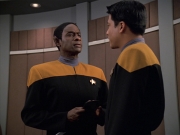 Filename=extant_StarTrek_VOY_7x04-Repression_1323.jpg
Filesize=139KiB
Dimensions=1200x900
Date added=Jan 13, 2020 extant_StarTrek_VOY_7x04-Repression_1323.jpg
