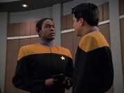 Filename=extant_StarTrek_VOY_7x04-Repression_1343.jpg
Filesize=139KiB
Dimensions=1200x900
Date added=Jan 13, 2020 extant_StarTrek_VOY_7x04-Repression_1343.jpg