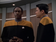 Filename=extant_StarTrek_VOY_7x04-Repression_1353.jpg
Filesize=135KiB
Dimensions=1200x900
Date added=Jan 13, 2020 extant_StarTrek_VOY_7x04-Repression_1353.jpg