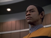 extant_StarTrek_VOY_7x04-Repression_1470.jpg
