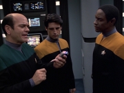 extant_StarTrek_VOY_7x04-Repression_1487.jpg