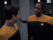extant_StarTrek_VOY_7x04-Repression_1497.jpg