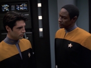 extant_StarTrek_VOY_7x04-Repression_1504.jpg