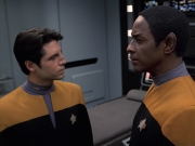 extant_StarTrek_VOY_7x04-Repression_1522.jpg