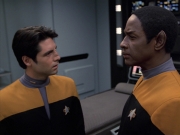 extant_StarTrek_VOY_7x04-Repression_1525.jpg