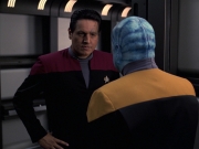 extant_StarTrek_VOY_7x04-Repression_1557.jpg