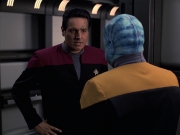 extant_StarTrek_VOY_7x04-Repression_1559.jpg