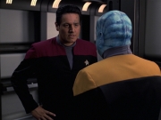 extant_StarTrek_VOY_7x04-Repression_1561.jpg