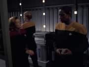 Filename=extant_StarTrek_VOY_7x04-Repression_1685.jpg
Filesize=139KiB
Dimensions=1200x900
Date added=Jan 13, 2020 extant_StarTrek_VOY_7x04-Repression_1685.jpg