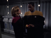 Filename=extant_StarTrek_VOY_7x04-Repression_1694.jpg
Filesize=150KiB
Dimensions=1200x900
Date added=Jan 13, 2020 extant_StarTrek_VOY_7x04-Repression_1694.jpg