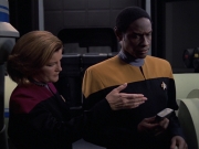 extant_StarTrek_VOY_7x04-Repression_1766.jpg