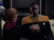 Filename=extant_StarTrek_VOY_7x04-Repression_1767.jpg
Filesize=135KiB
Dimensions=1200x900
Date added=Jan 13, 2020 extant_StarTrek_VOY_7x04-Repression_1767.jpg