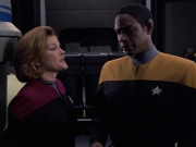 extant_StarTrek_VOY_7x04-Repression_1768.jpg