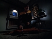 extant_StarTrek_VOY_7x04-Repression_1784.jpg