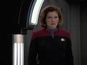 extant_StarTrek_VOY_7x04-Repression_2165.jpg