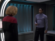 extant_StarTrek_VOY_7x04-Repression_2488.jpg