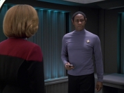 extant_StarTrek_VOY_7x04-Repression_2492.jpg