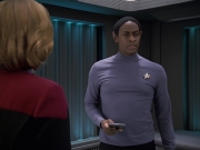 extant_StarTrek_VOY_7x04-Repression_2494.jpg