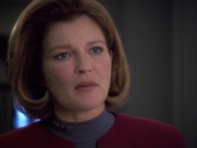extant_StarTrek_VOY_7x04-Repression_2528.jpg