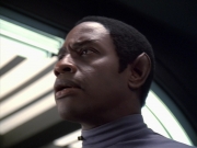extant_StarTrek_VOY_7x04-Repression_2541.jpg