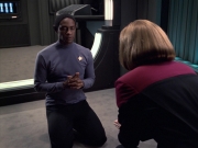 extant_StarTrek_VOY_7x04-Repression_2625.jpg