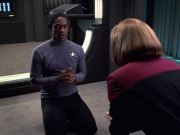 extant_StarTrek_VOY_7x04-Repression_2626.jpg