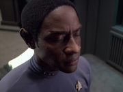 extant_StarTrek_VOY_7x04-Repression_2661.jpg
