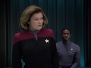 Filename=extant_StarTrek_VOY_7x04-Repression_3005.jpg
Filesize=126KiB
Dimensions=1200x900
Date added=Jan 13, 2020 extant_StarTrek_VOY_7x04-Repression_3005.jpg