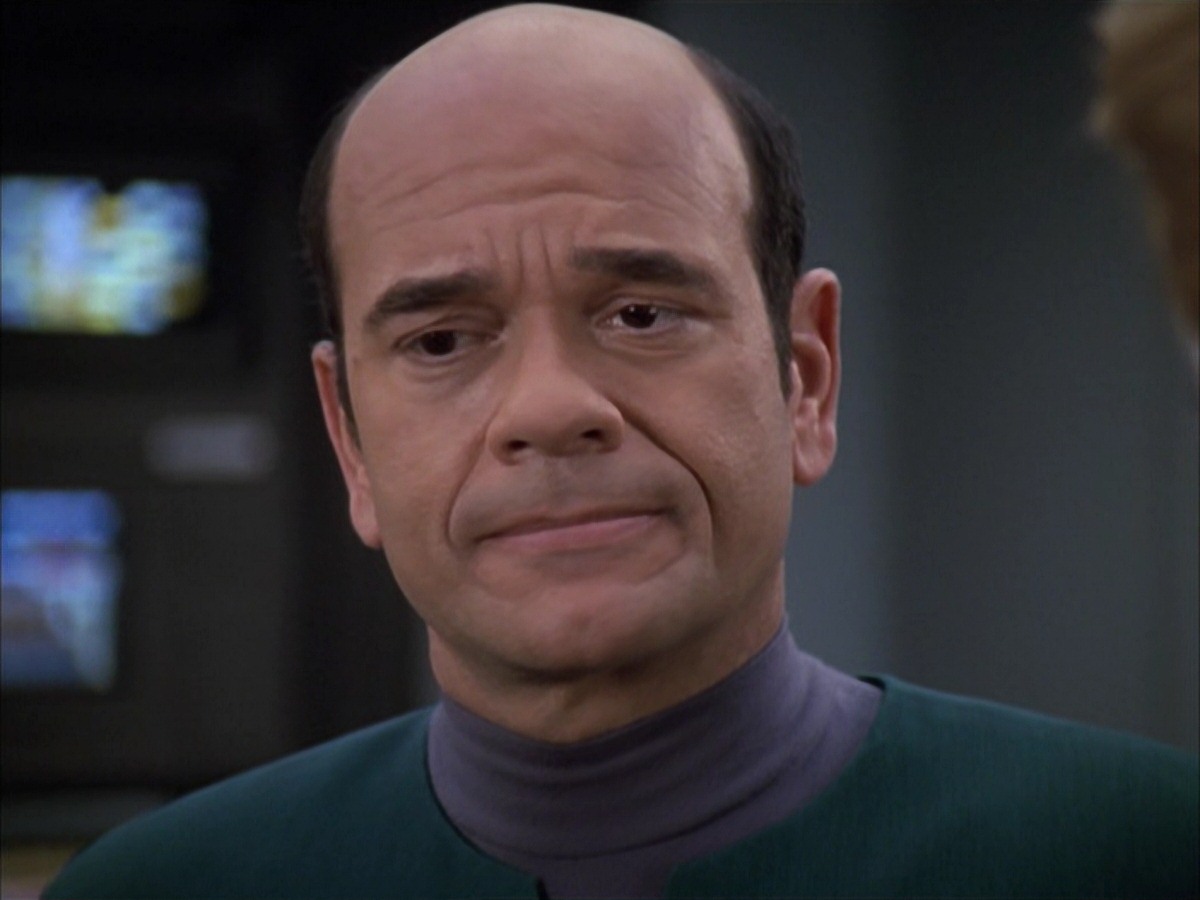 extant_StarTrek_VOY_7x05-CriticalCare_3627.jpg