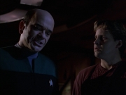 extant_StarTrek_VOY_7x05-CriticalCare_3117.jpg