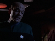 extant_StarTrek_VOY_7x05-CriticalCare_3132.jpg
