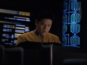 extant_StarTrek_VOY_7x05-CriticalCare_3264.jpg