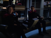 extant_StarTrek_VOY_7x05-CriticalCare_3279.jpg