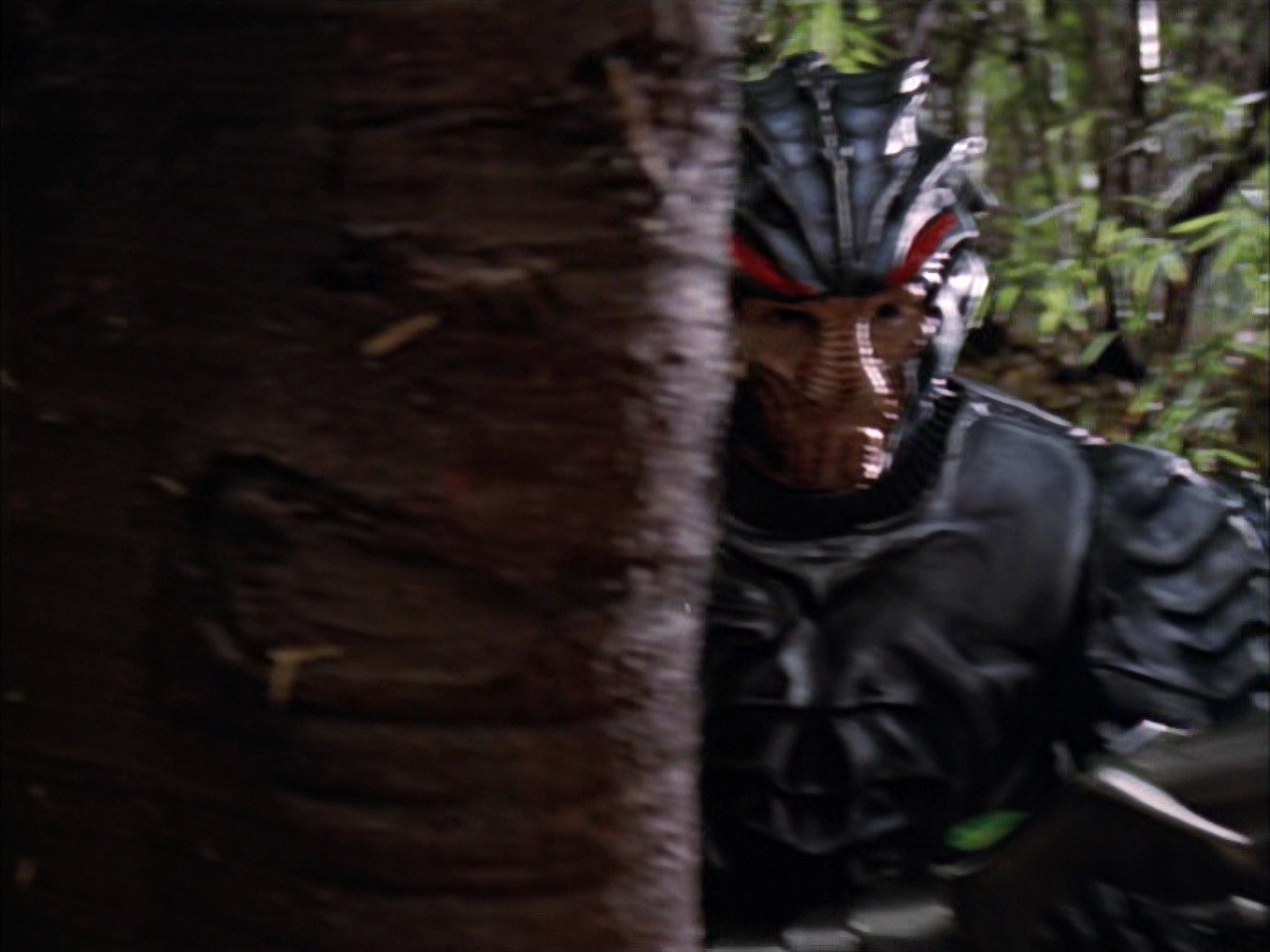 extant_StarTrek_VOY_7x09_7x10-FleshAndBlood_0036.jpg