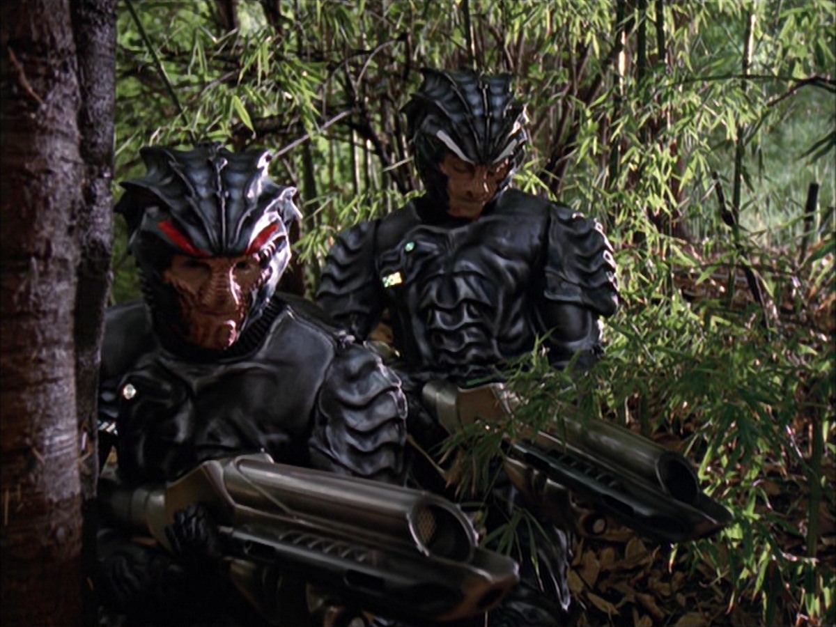 extant_StarTrek_VOY_7x09_7x10-FleshAndBlood_0043.jpg