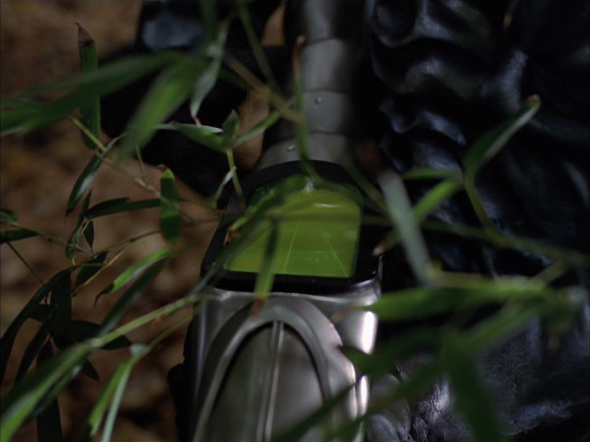 extant_StarTrek_VOY_7x09_7x10-FleshAndBlood_0045.jpg