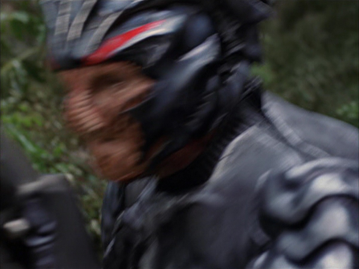 extant_StarTrek_VOY_7x09_7x10-FleshAndBlood_0142.jpg