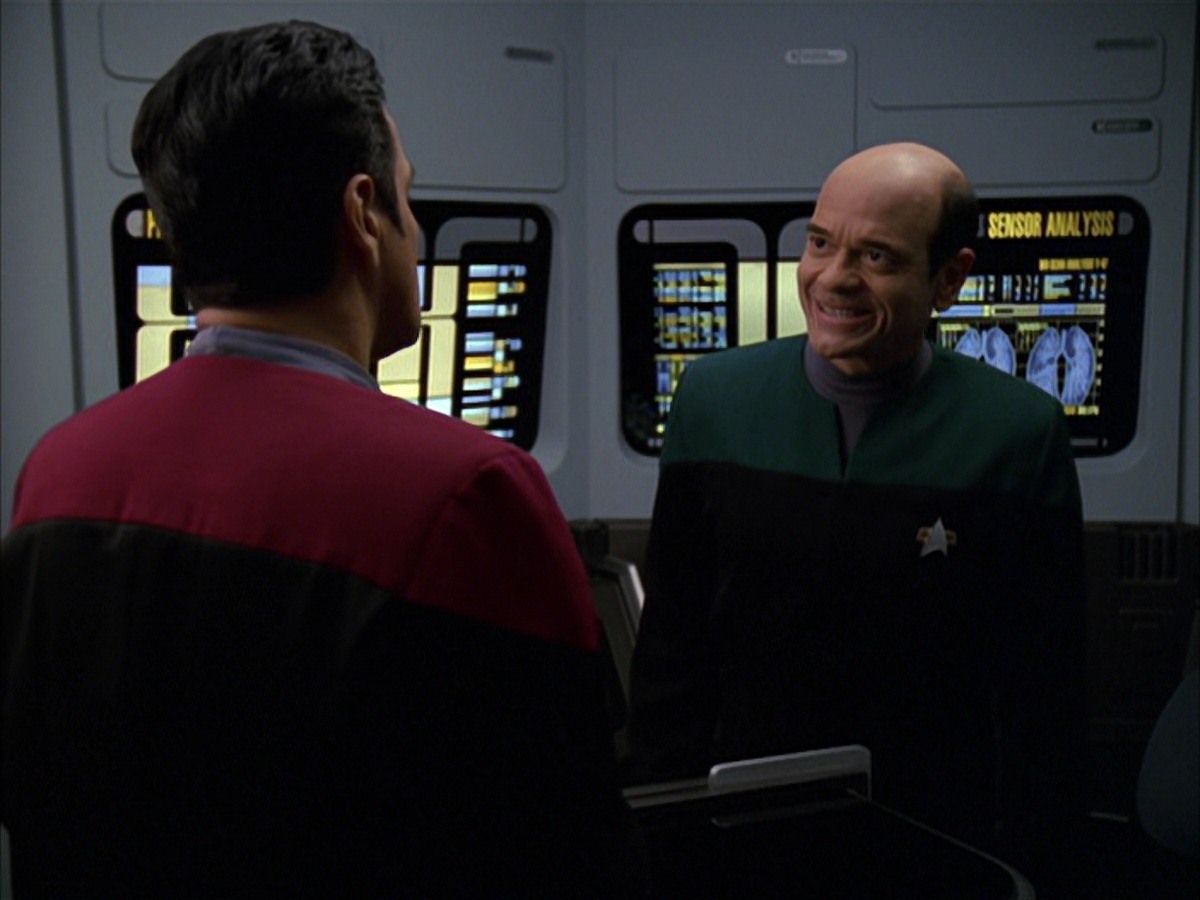 extant_StarTrek_VOY_7x09_7x10-FleshAndBlood_0404.jpg