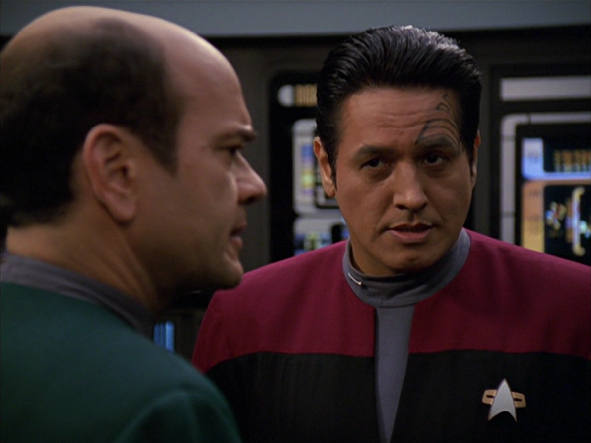 extant_StarTrek_VOY_7x09_7x10-FleshAndBlood_0482.jpg