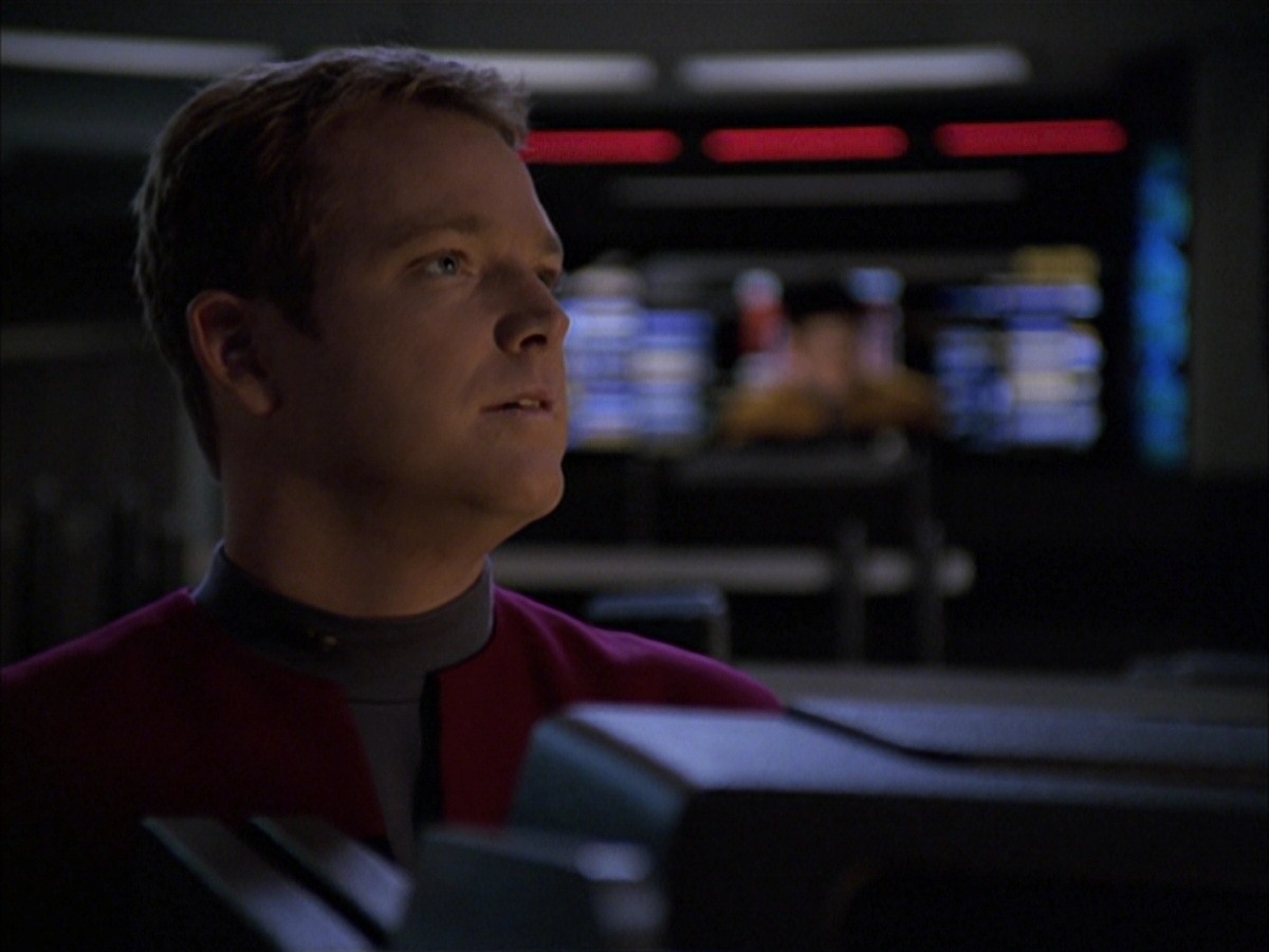 extant_StarTrek_VOY_7x09_7x10-FleshAndBlood_0533.jpg