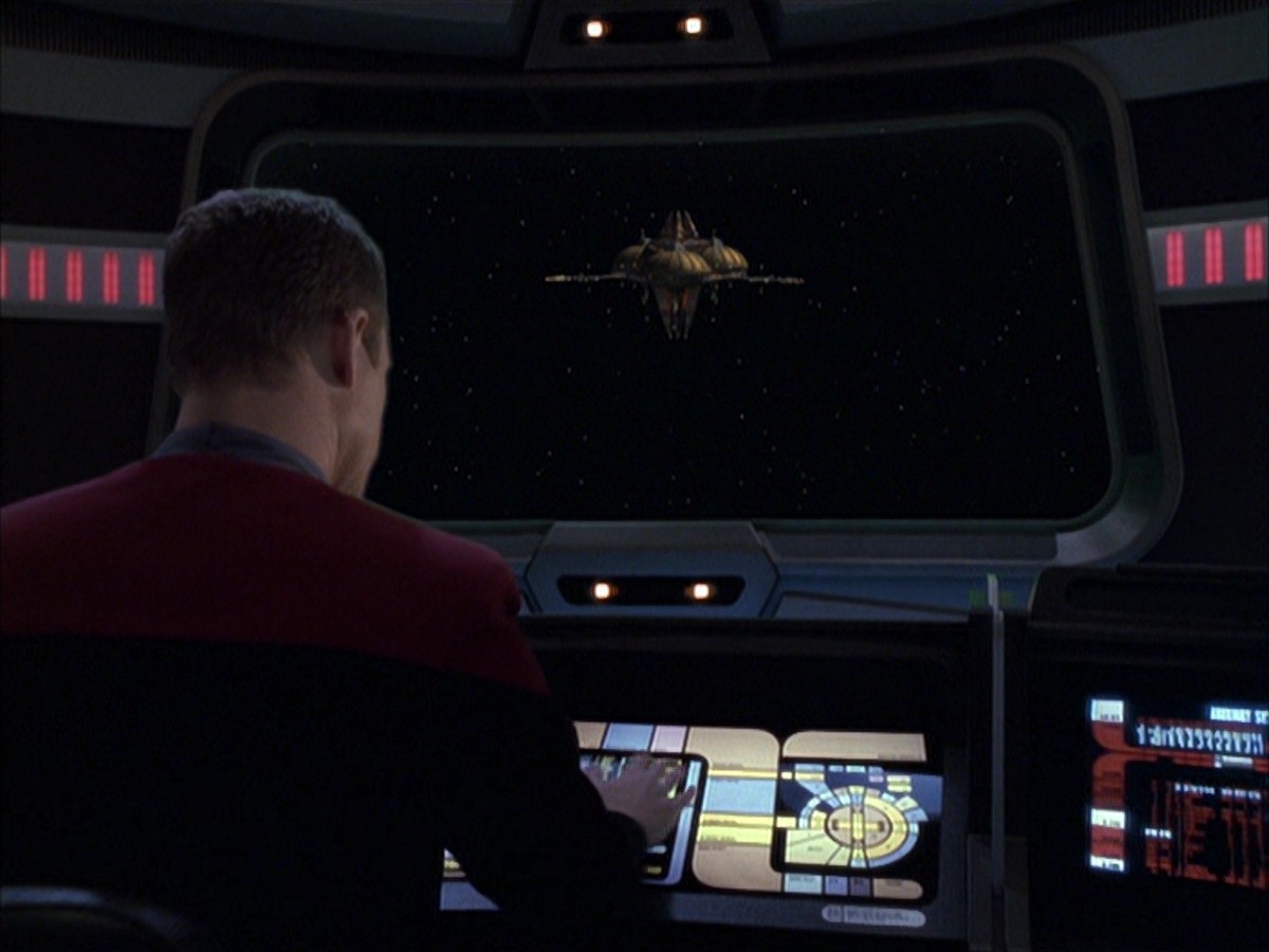extant_StarTrek_VOY_7x09_7x10-FleshAndBlood_0536.jpg