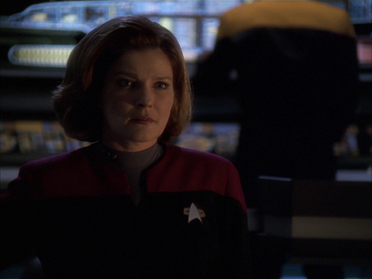 extant_StarTrek_VOY_7x09_7x10-FleshAndBlood_0557.jpg