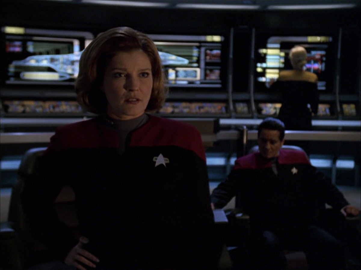 extant_StarTrek_VOY_7x09_7x10-FleshAndBlood_0565.jpg