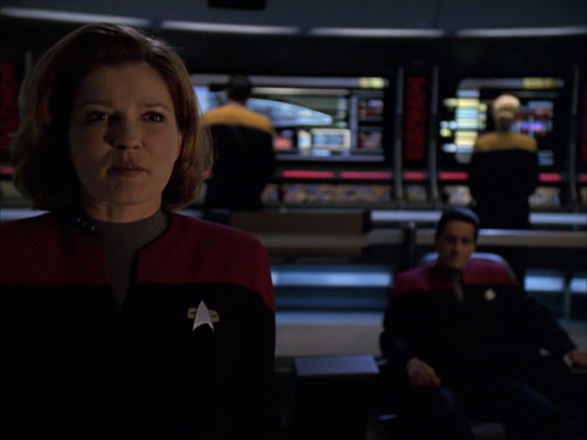 extant_StarTrek_VOY_7x09_7x10-FleshAndBlood_0571.jpg