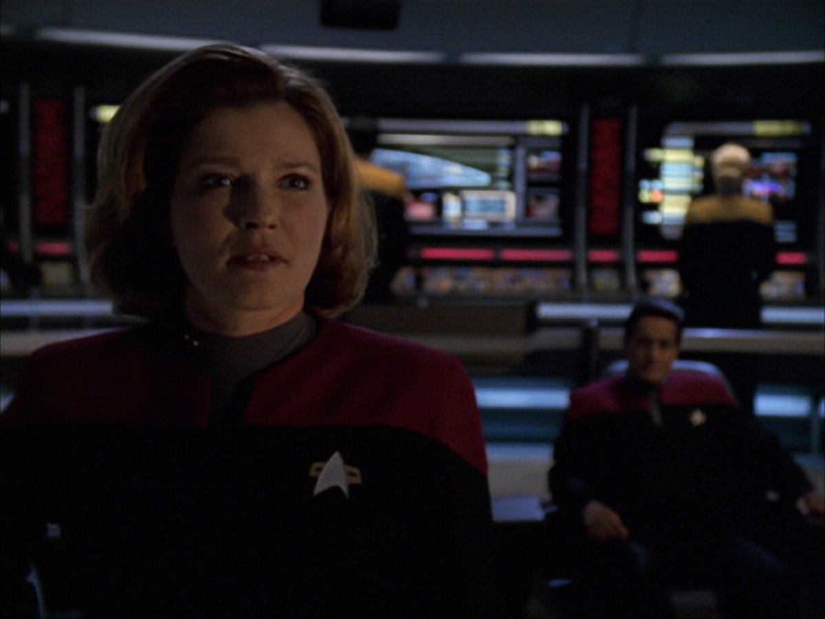 extant_StarTrek_VOY_7x09_7x10-FleshAndBlood_0572.jpg