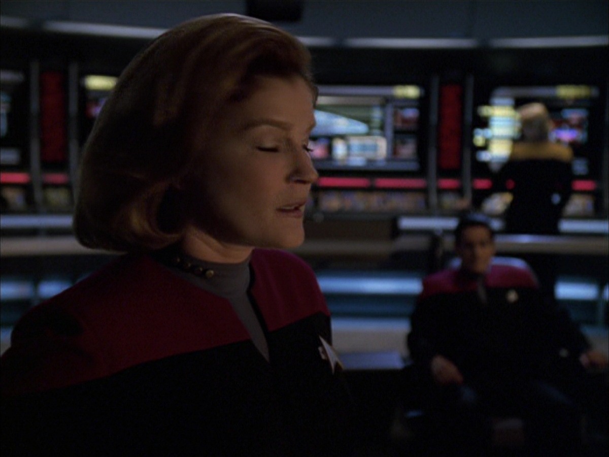 extant_StarTrek_VOY_7x09_7x10-FleshAndBlood_0577.jpg