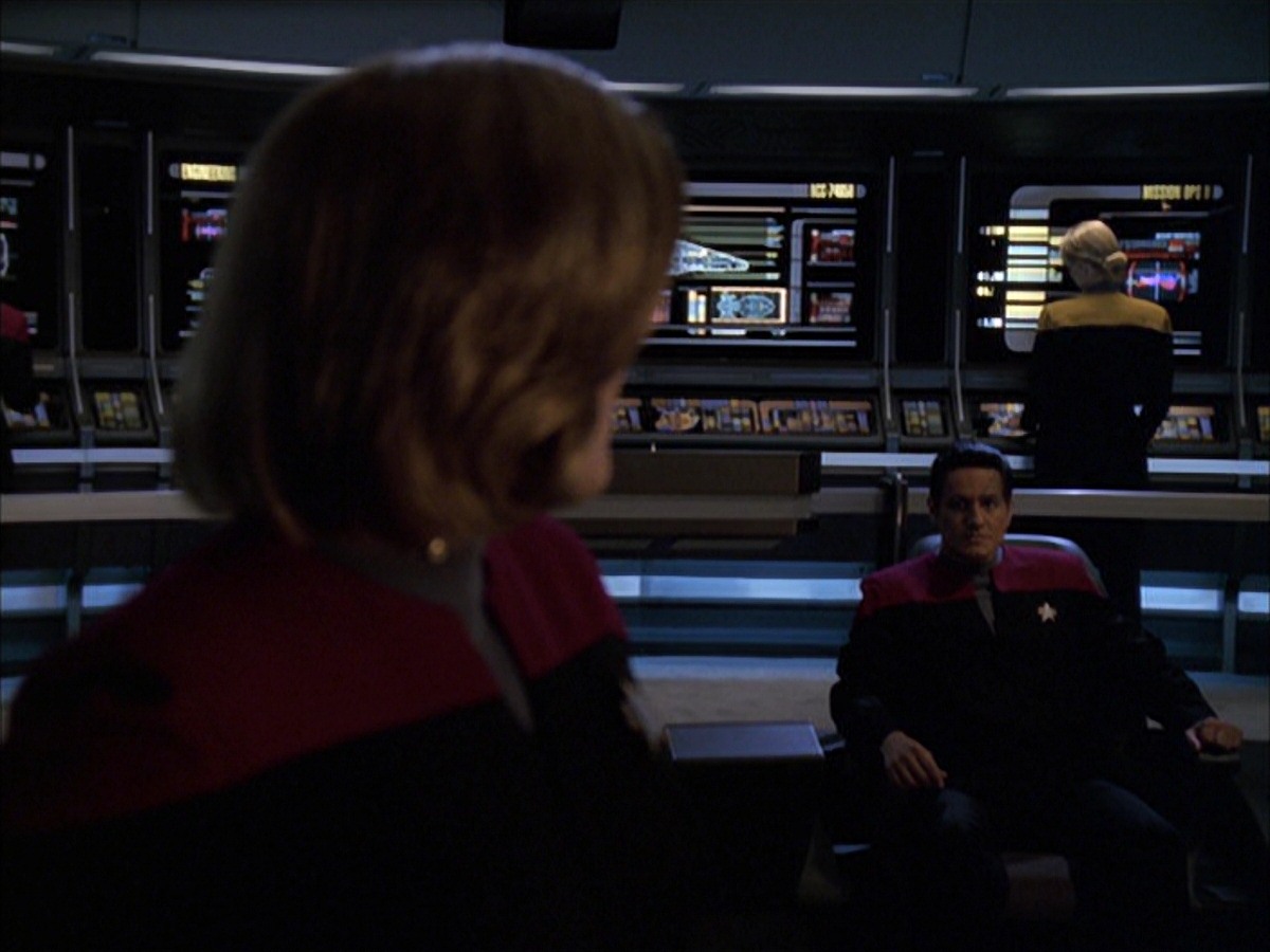extant_StarTrek_VOY_7x09_7x10-FleshAndBlood_0579.jpg