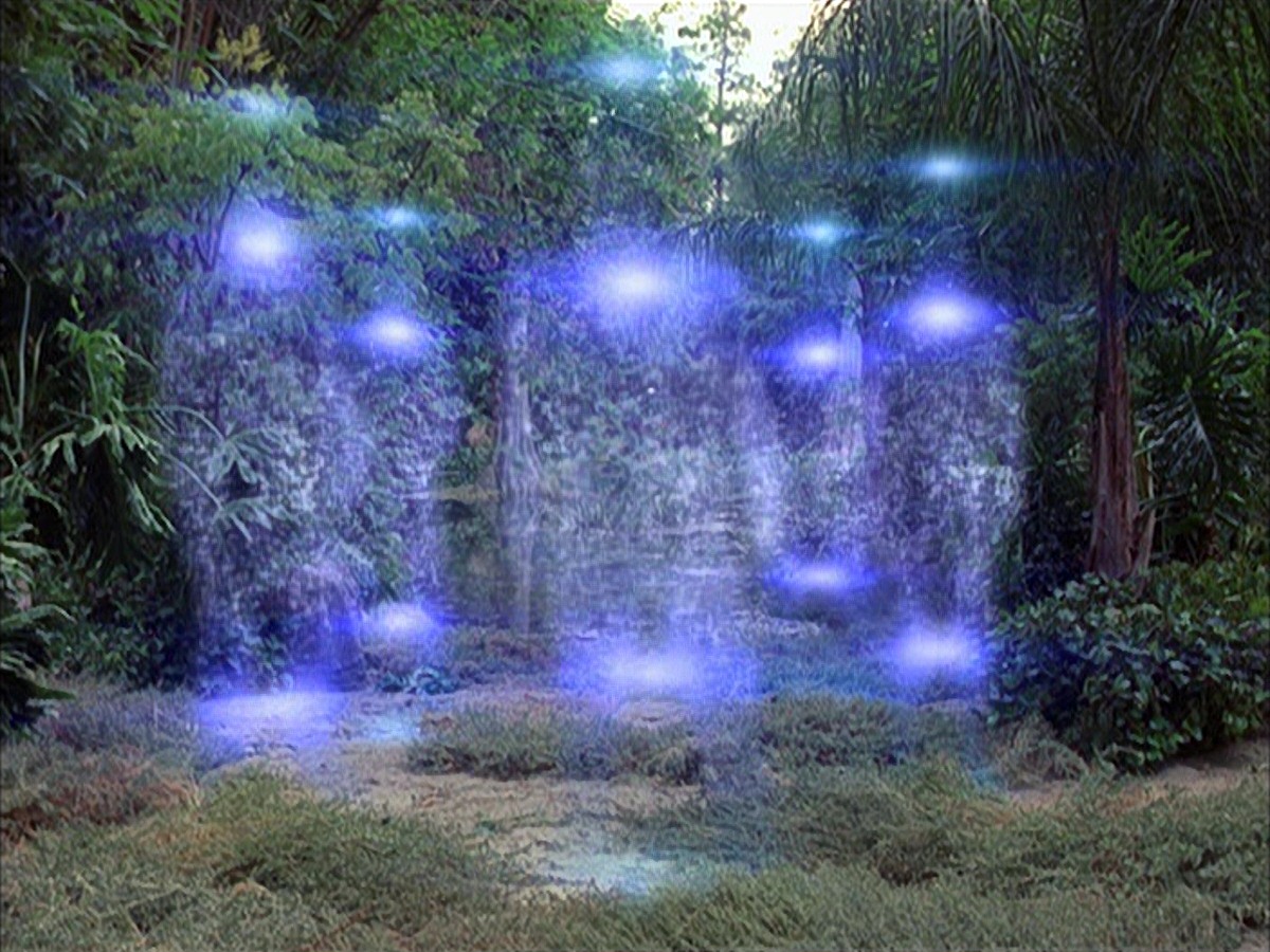 extant_StarTrek_VOY_7x09_7x10-FleshAndBlood_0592.jpg