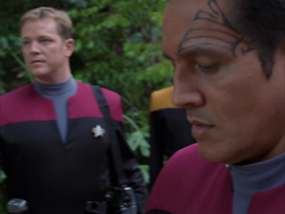 extant_StarTrek_VOY_7x09_7x10-FleshAndBlood_0605.jpg
